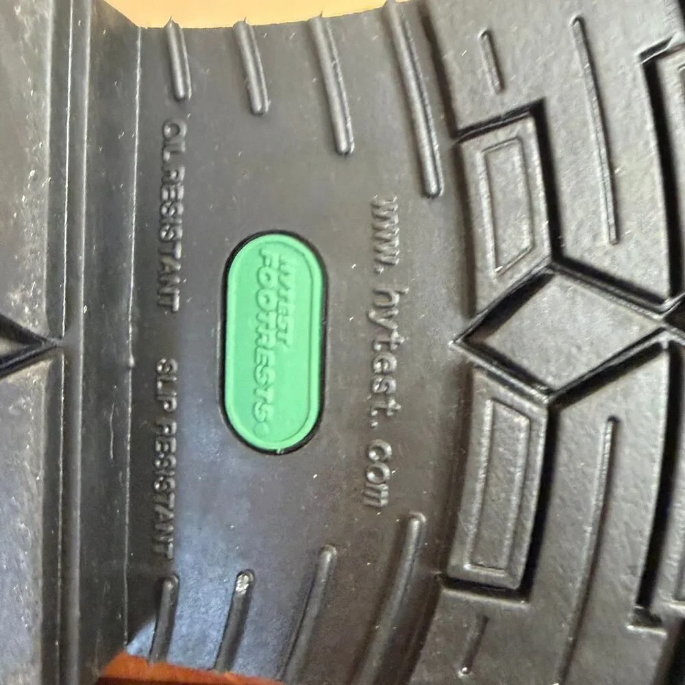 HYTEST FOOTRESTS 8